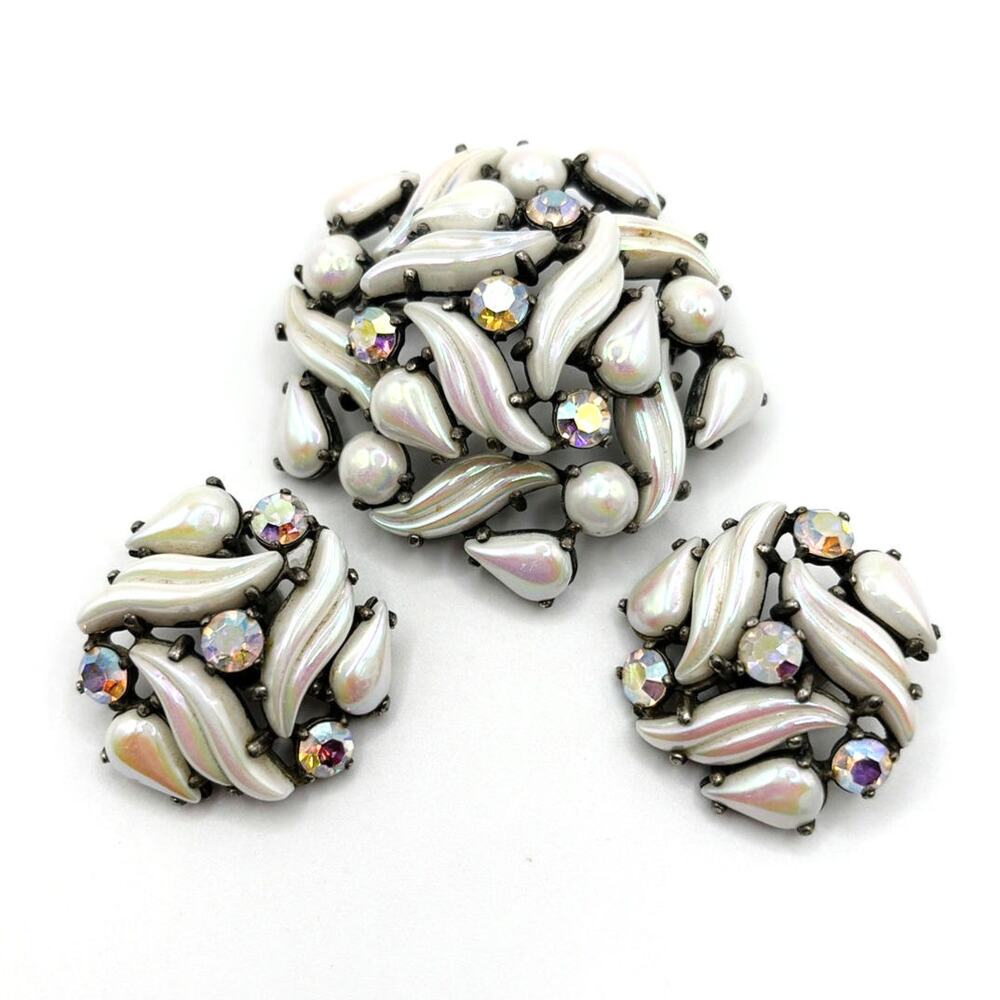 Elsa Schiaparelli AB White Molded Glass Earrings and Brooch Set